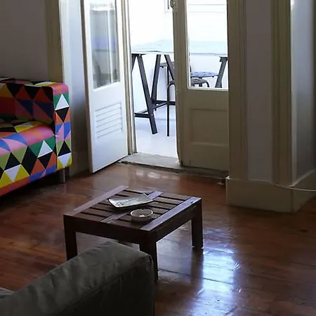 Nations Albergue Lisboa